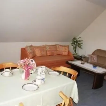Komfortable Ferienwohnung In Mit Garten Und Grill