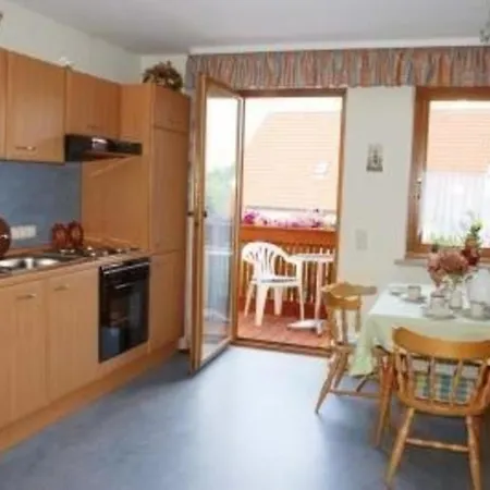 Komfortable Ferienwohnung In Mit Garten Und Grill *